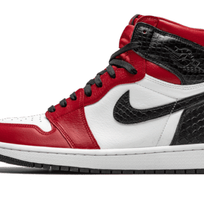 Air Jordan 1 Retro High Satin Snake Chicago