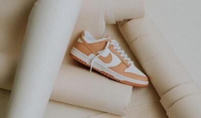 NIKE DUNK