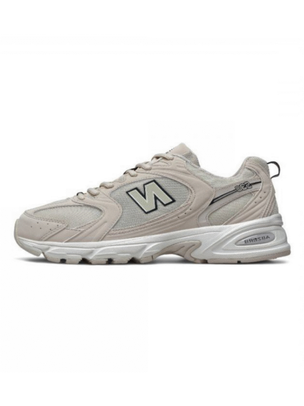 New Balance 530 Trainers In Off White