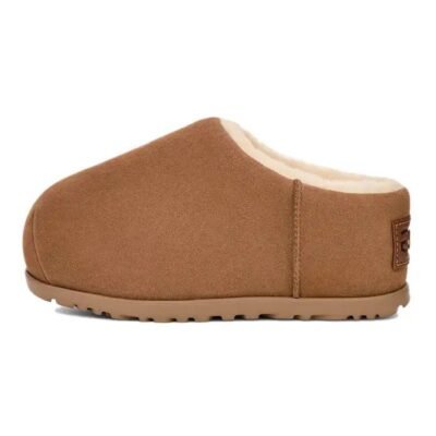 UGG Pumped Slide Chestnut